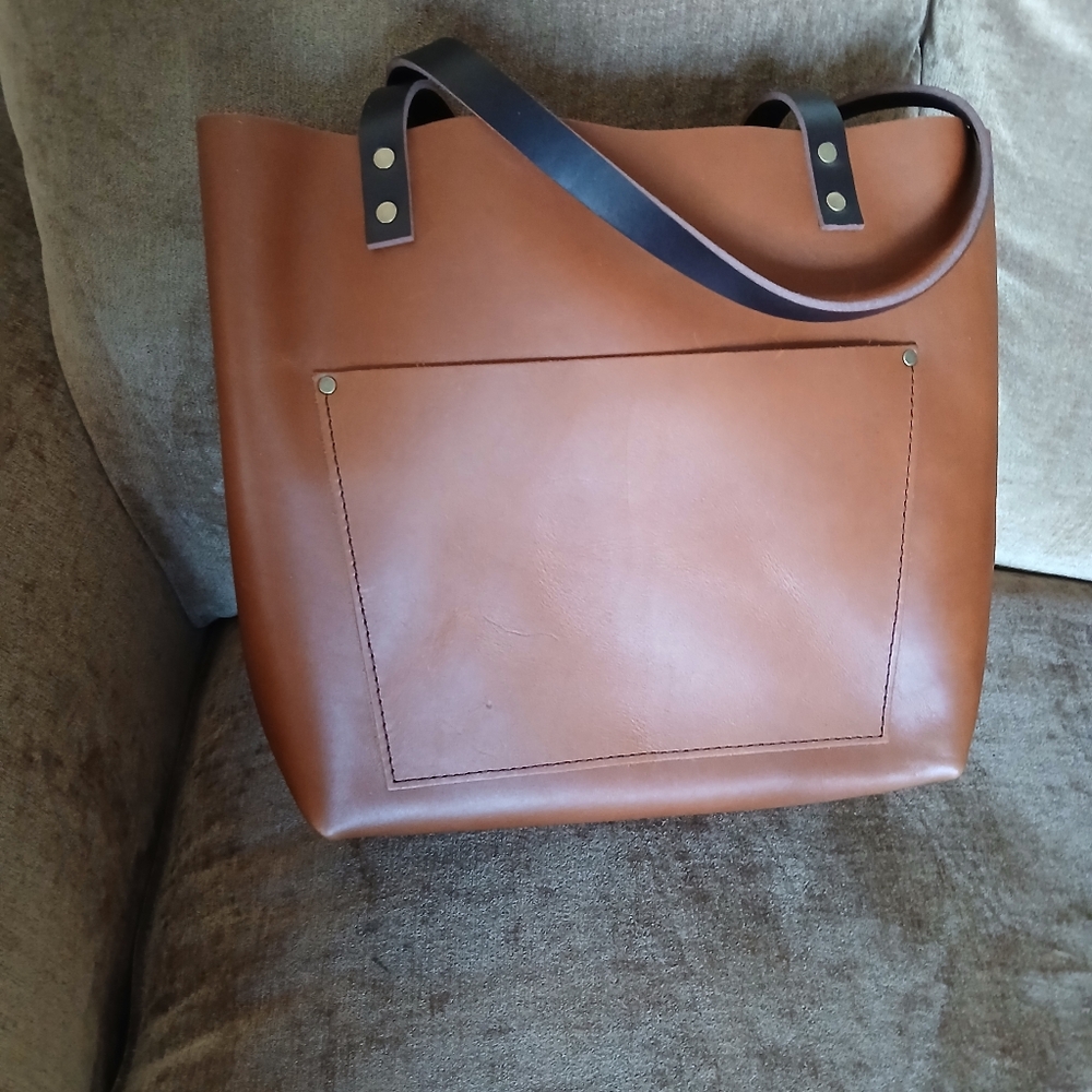 NIB Portland Leather large unlined tote.